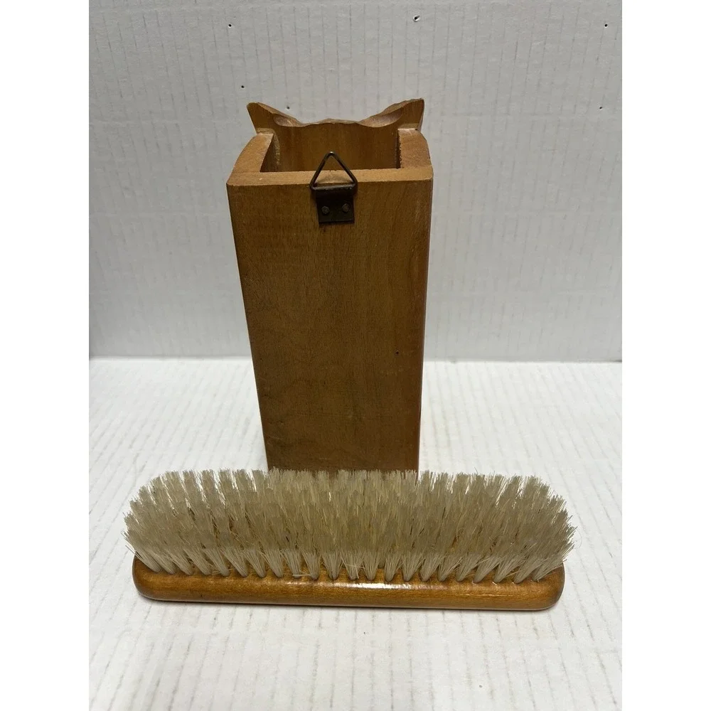 Owl‎ Hand Carved Rustic Vintage Clothes or Shoes Brush holder 6